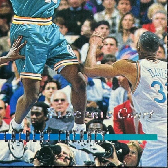 1993-94 Upper Deck SE Electric Court Basketball Card #182 Calbert Cheaney - Picture 2 of 3